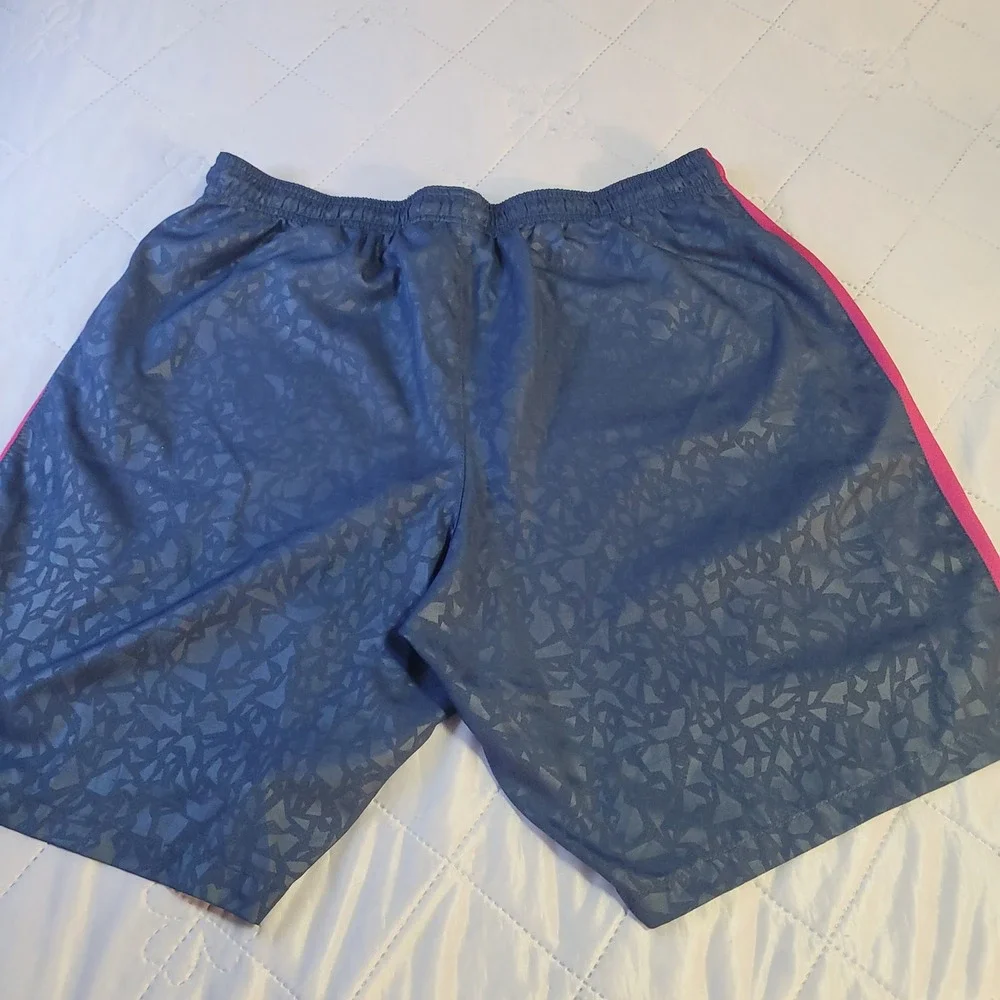 Nike Dri-FIT Women XXL Navy Geometric Shard Athletic Soccer Shorts Pink Stripe - Picture 2 of 9